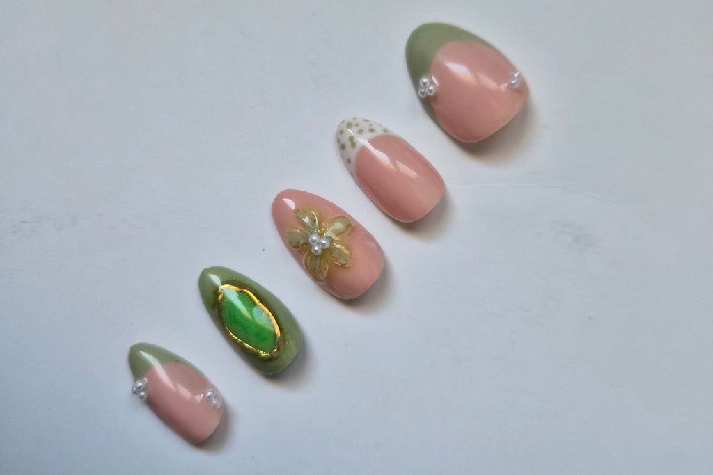 Olive Aura